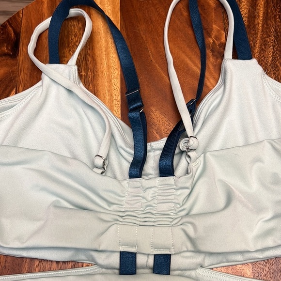 HANDFUL BRAND WORK OUT BRA LARGE - Picture 6 of 13